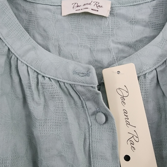 Doe & Rae Sage Button-Down Blouse - Picture 3 of 6